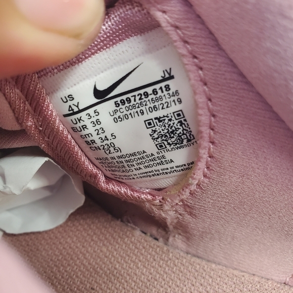 Nike Shoes 4 Youth Roshe Run One ‘Element Pink' 599729-618 Sneakers - Picture 4 of 14